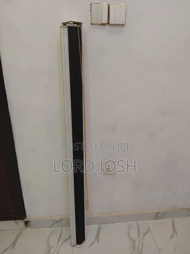 Window Blind - 1