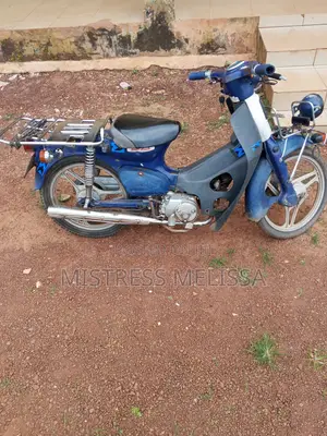 Honda Super Cub CB 2016 Blue