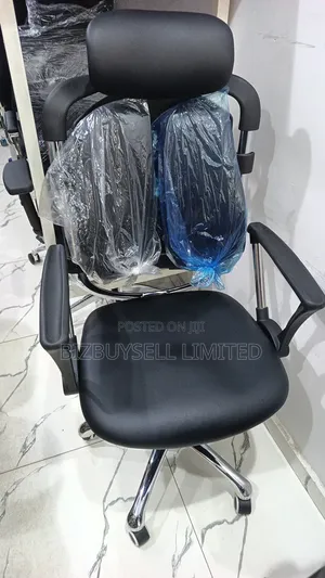 Boss Office Products Executive Ergonomic Ofishin Kursiyyi