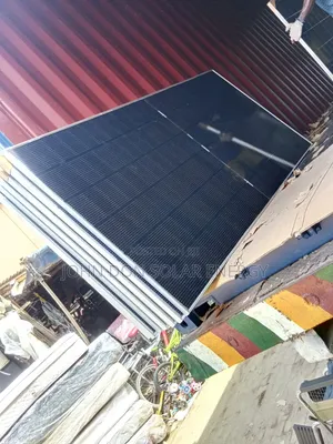 Jinko 650W Bifacial Solar Panels (144 Cell)