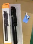 R7-L Bluetooth Selfie Stick Tripod - 3