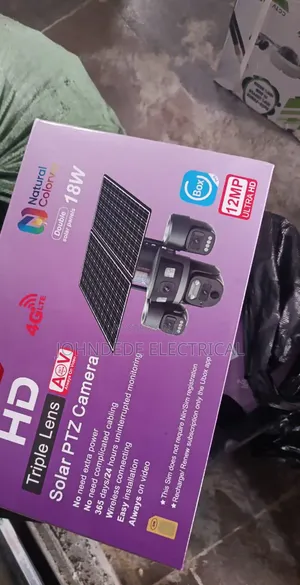 Ubox Triple Lens Solar Camera with 18W Panel