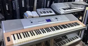 Used Yamaha DGX 88-Key Digital Piano/Keyboard