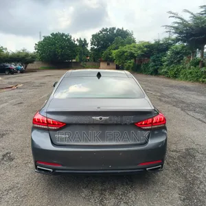 Hyundai Genesis 2016 Grey