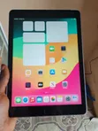 Apple iPad 9.7 (Tsara ta 6) 32GB Baki - 1