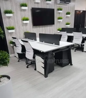 Brand New 4-Man Workstation