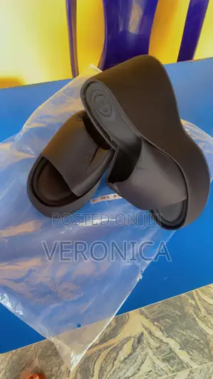 Verady Wedge Shoes - Black Patent Leather