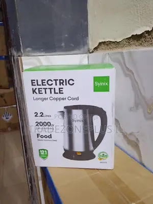 Synix 2.2L Electric Kettle - Brand New