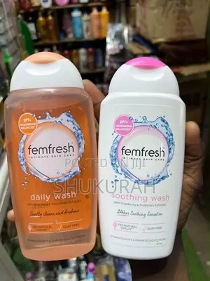 Femfresh Intimate Wash Daily & Soothing - 250ml