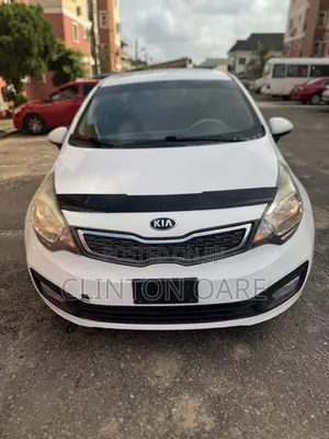 2014 Kia Rio EX 4dr Sedan - Fari, Wadda Aka Shigo Da Shi