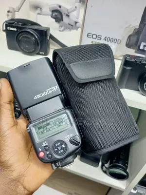 Canon Speedlite 430EX III-RT Flash