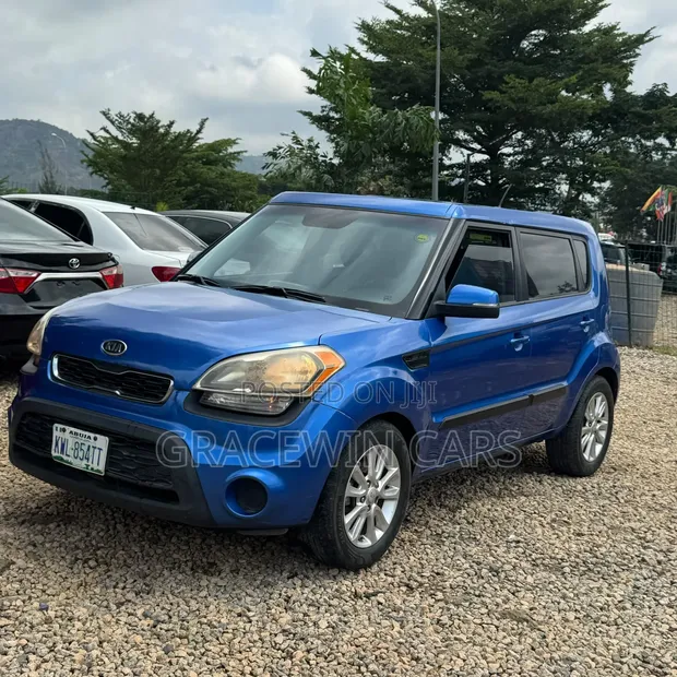 2012 Kia Soul Automatic Blue - 1