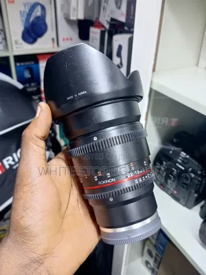Rokinon 16mm f/2.2 Lens na Sony E-Mount (UK Amfani)