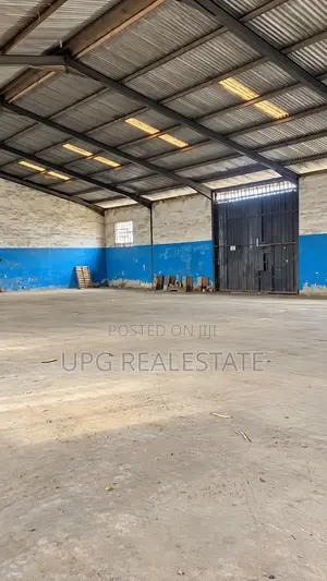 Babban Warehouse don Hayarwa a Oregun, Ikeja