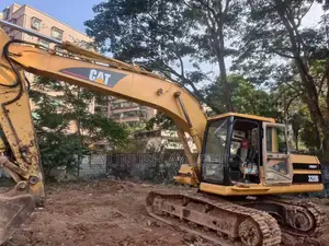 Caterpillar 320 Excavator - Wadda Akawo