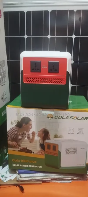 Cola 1kWh/500W Solar Generator with 2x300W Panels