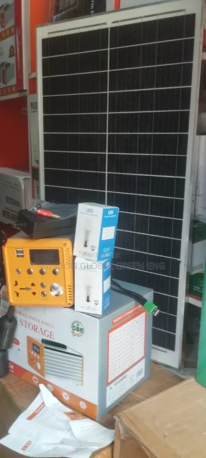 300W Solar Generator with 70W Panel