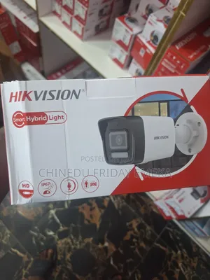Hikvision Smart Hybrid Light 4MP IP Camera