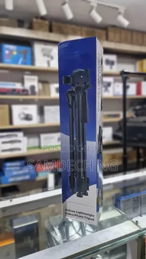 Deluxe Mai Sauƙin Juyawa na Kyamara