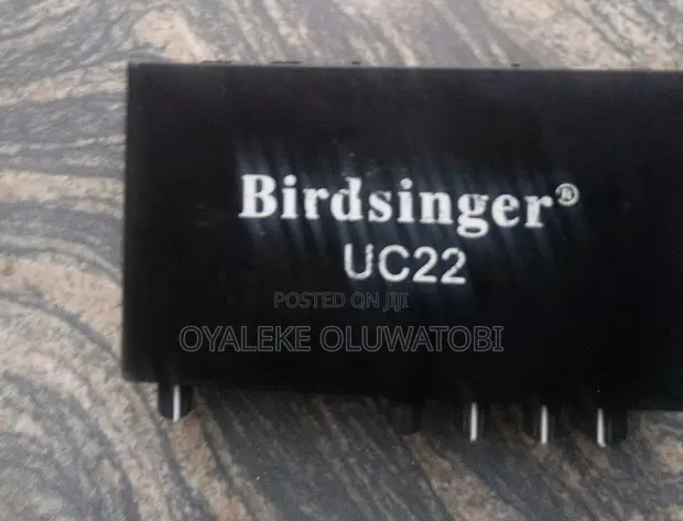 Behringer Birdsinger UC22 Audio Interface - 1