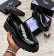 Louis Vuitton Pearl Sneakers - Girman 41-44 - 1