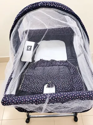 Chicco Baby Cot with Stand and Net