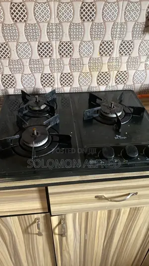 Used 4-Burner Gas Cooker