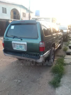 Toyota 4Runner 1998 Koriya Mai Launin Kore