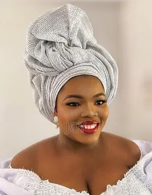 Kwararriyar Mai Gyaran Fuska don Aure, Birthday & Duk Lokuta