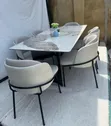 Modern Classic Dining Table tare da 6 Chairs - 2