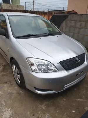 2004 Toyota Corolla Liftback Silver