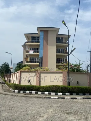 3-Bedroom Duplex don haya a Ikoyi, Abacha Estate