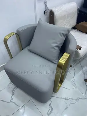 Swivel Accent Chair - Brand New