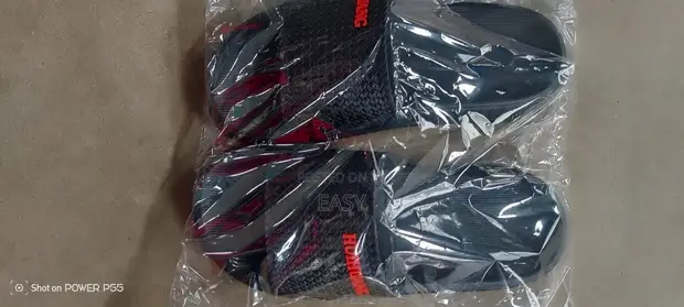 Easy Slippers - Jaƙar Ja Mai Ƙirar - 1