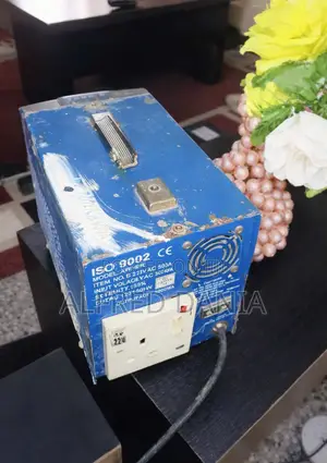 Century 1500W Stabilizer & Regulator