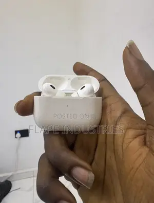 Apple AirPods Pro 2 (Used)