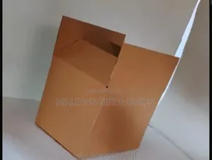 Moving Cartons for Packaging and Relocation