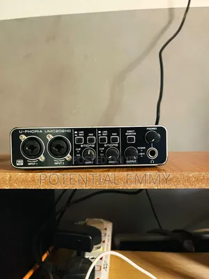 Behringer Audio Interface
