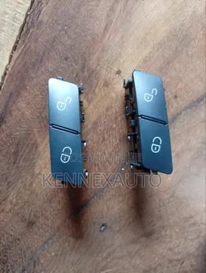 Mercedes-Benz Lock/Unlock Buttons (2010-2018)