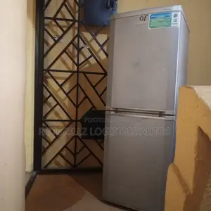 Beko Fridge-Freezer Mai Amfani Don Siyarwa