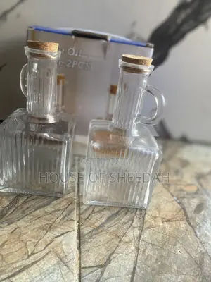 2-Piece Glass Oil Dispenser Set