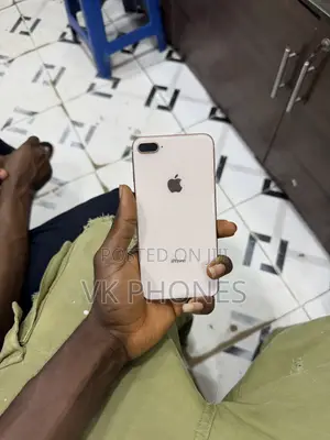 Apple iPhone 8 Plus 256GB Zinariya