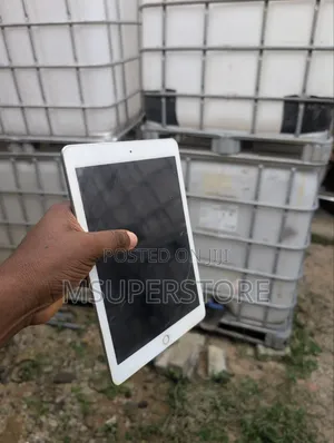 Apple iPad 9.7 (2017) 128GB Gray - Foreign Used