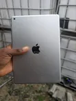 Apple iPad 9.7 (2017) 128GB Gray - Foreign Used - 2