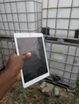 Apple iPad 9.7 (2017) 128GB Gray - Foreign Used - 4