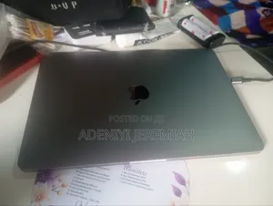 Apple MacBook Pro 2017 8GB RAM, 256GB SSD