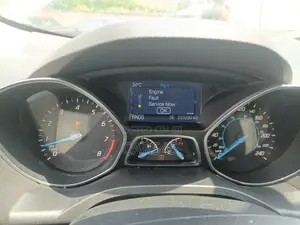 Ford Escape 2013 SUV - Fari