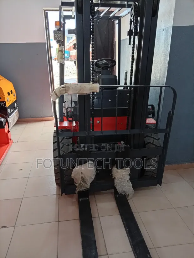 Sabon Diesel Forklift - 1