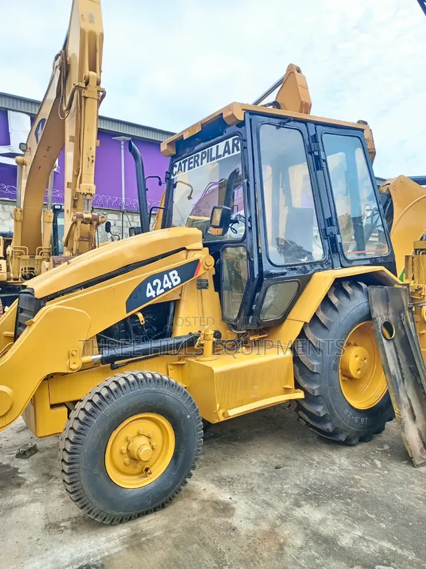 Caterpillar 424B Backhoe Loader - Foreign Used - 1