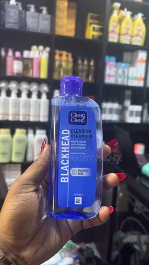 Clean & Clear Blackhead Clearing Cleanser